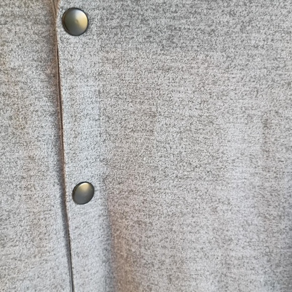 💋 JASON SCOTT COACH'S BUTTON DOWN JACKET SHIRT-GRAY *NWOT - Picture 2 of 9